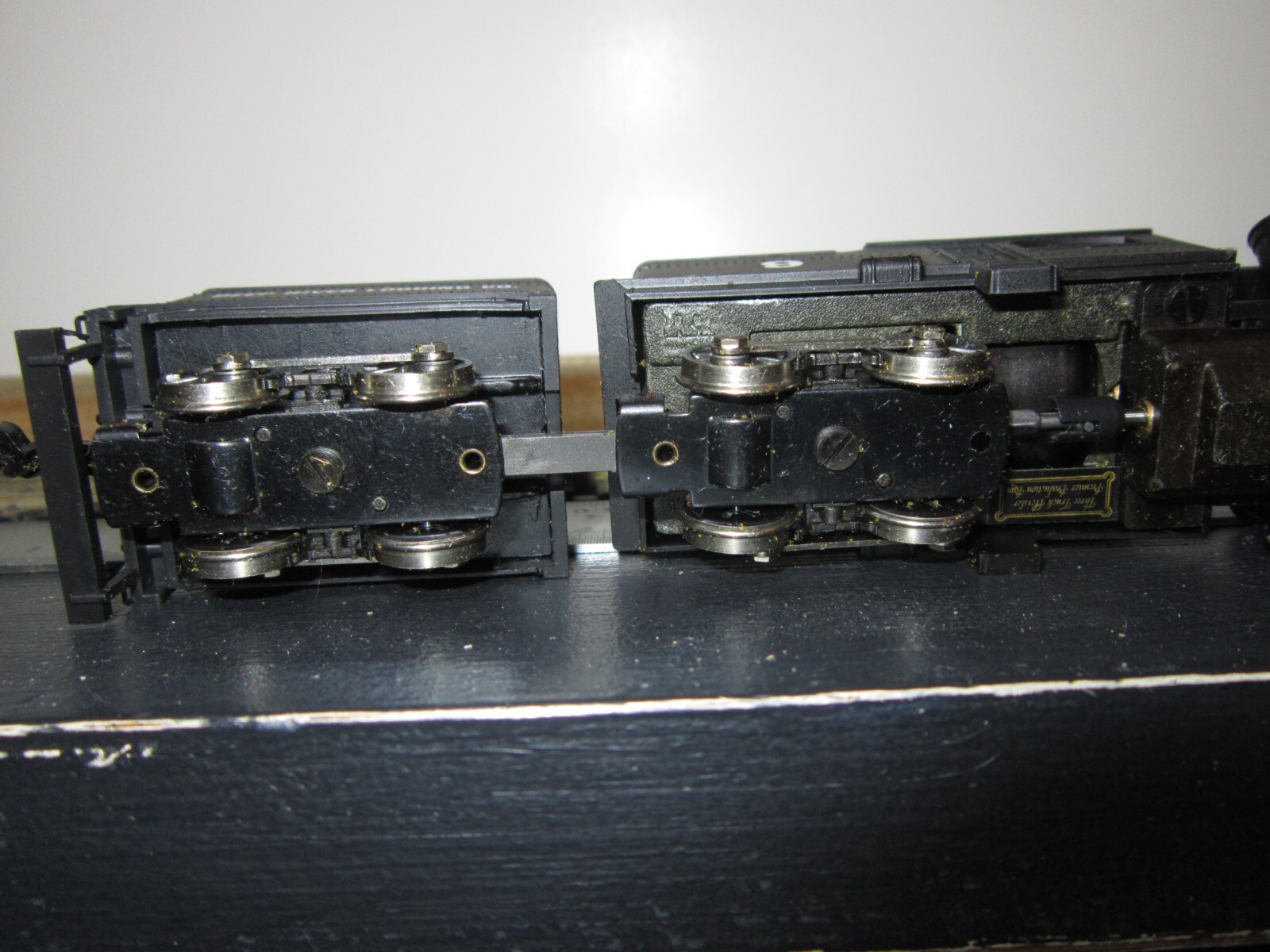 VINTAGE RIVAROSSI HO-SCALE “3 TRUCK HEISLER” LOCOMOTIVE “DEEP RIVER LOGGING” #9