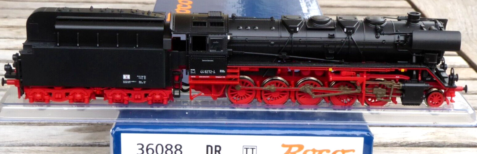 Roco 36089 TT DCC-Henning Sound Locomotive BR 44 9232-8 Coal Dust Era 4 DR