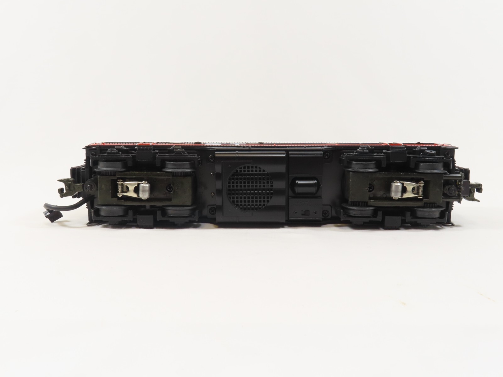 MTH 20-2089-3 New Haven EMD Powered F-3 B Unit Cab No. 1195 LN