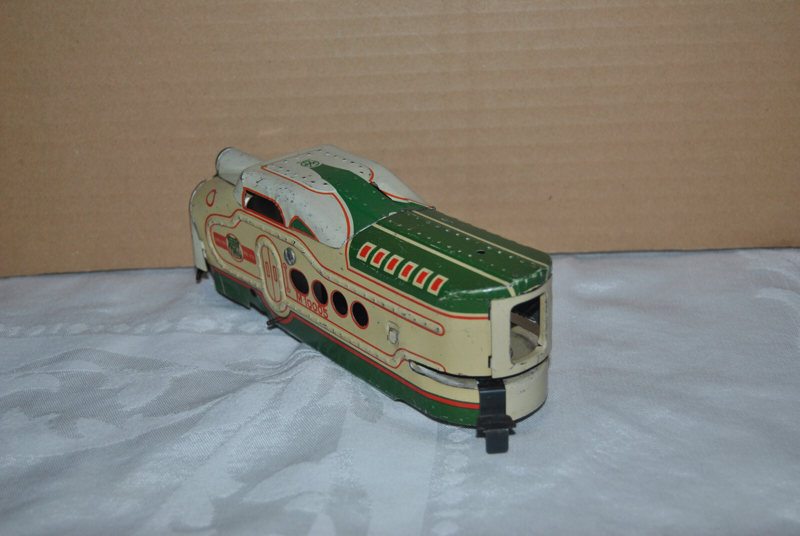 MARX GREEN M10005 UNION PACIFIC STREAMLINER LOCOMOTIVE O Gauge – RUNS GREAT !!