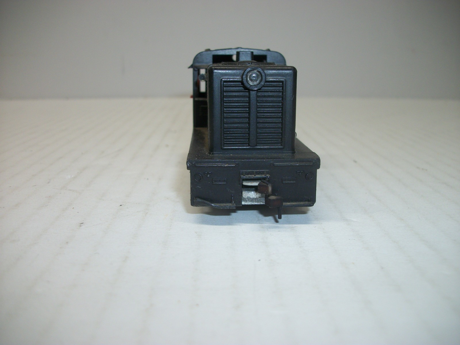 Lionel HO Scale Rock Island 0058 Husky Switcher Untested for Restoration.