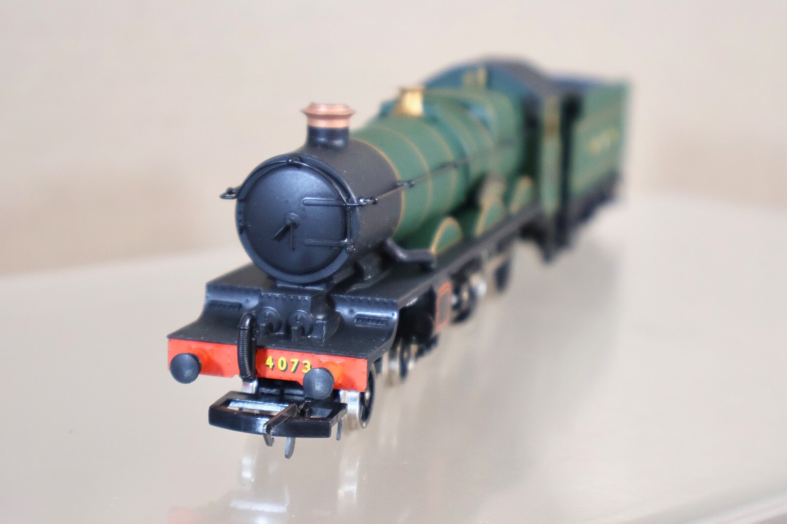 AIRFIX 54124 RE PAINTED GWR 4-6-0 CASTLE CLASS LOCO 4073 CAERPHILLY castle oj