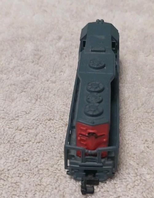 Southern Pacific Dummy Engine-9725 #418 N Scale High Speed Locomotive