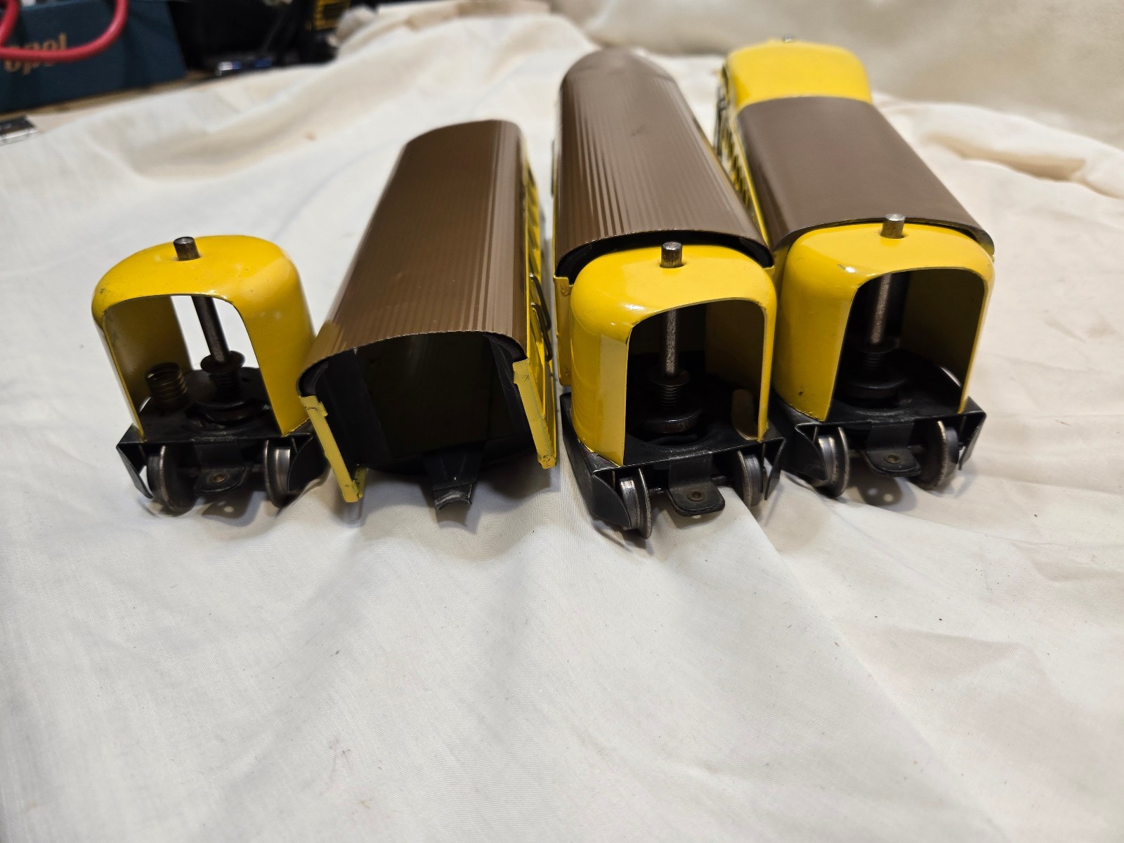 Lionel 636W Union Pacific Engine & Passenger Cars