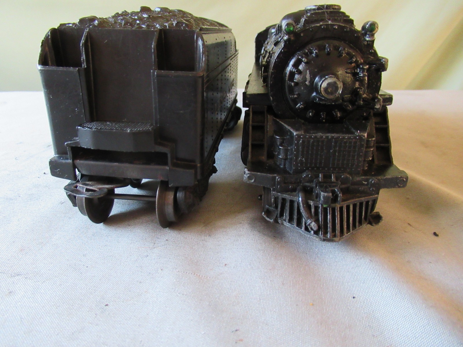 Lionel 2026 2-6-4 Locomotive with non-whistling Tender Runs GREAT