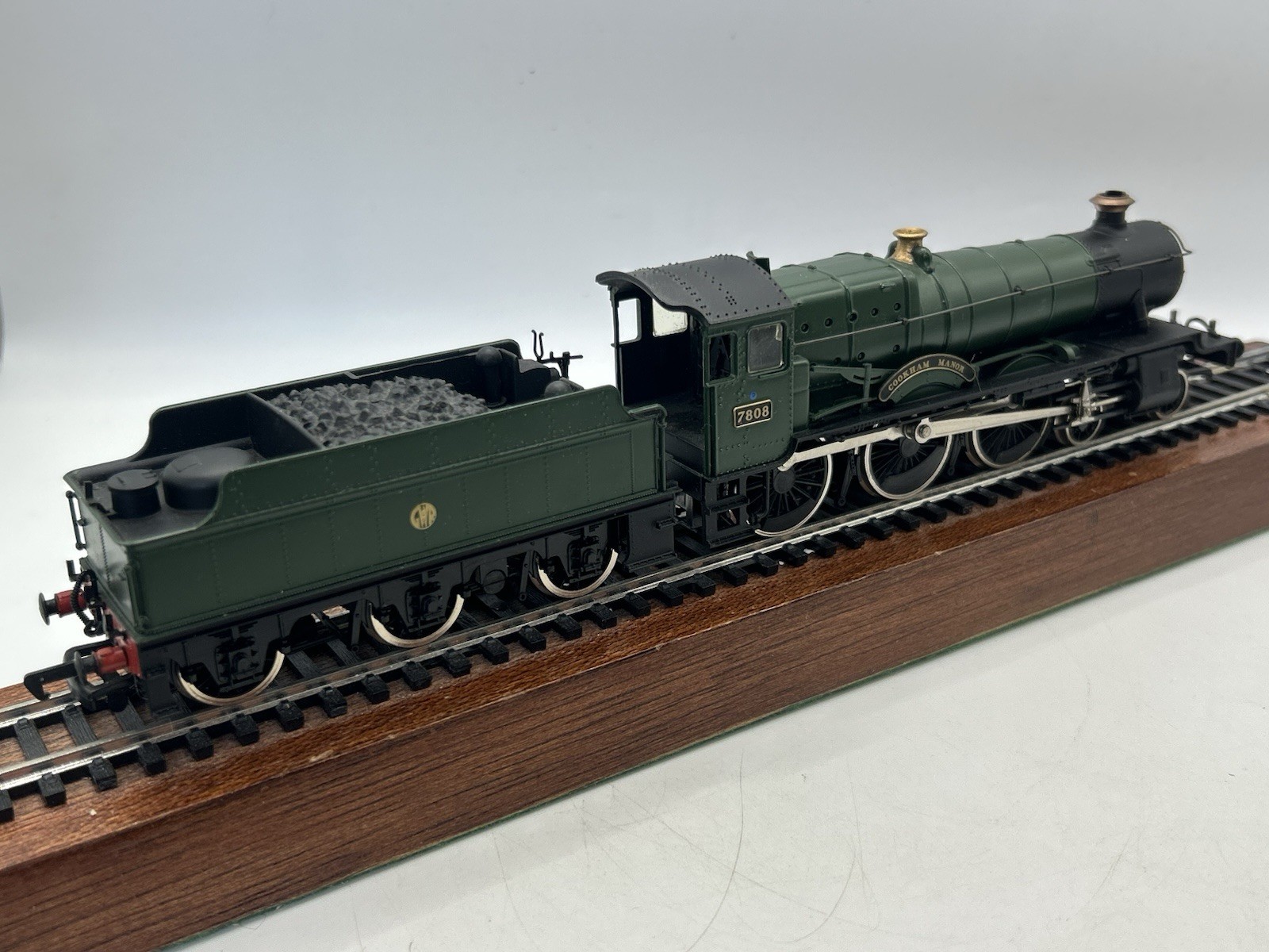 OO Mainline GWR Hall Class 4-6-0 Steam Locomotive ‘Cookham Manor’ – GOOD TESTED