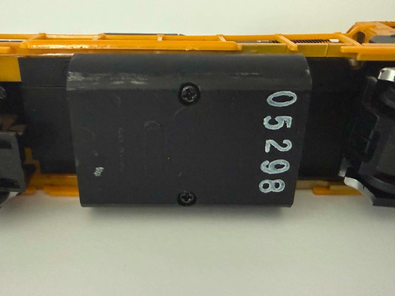 Life-Like HO Scale Santa Fe 3600 Diesel Locomotive Blue Yellow Train Engine