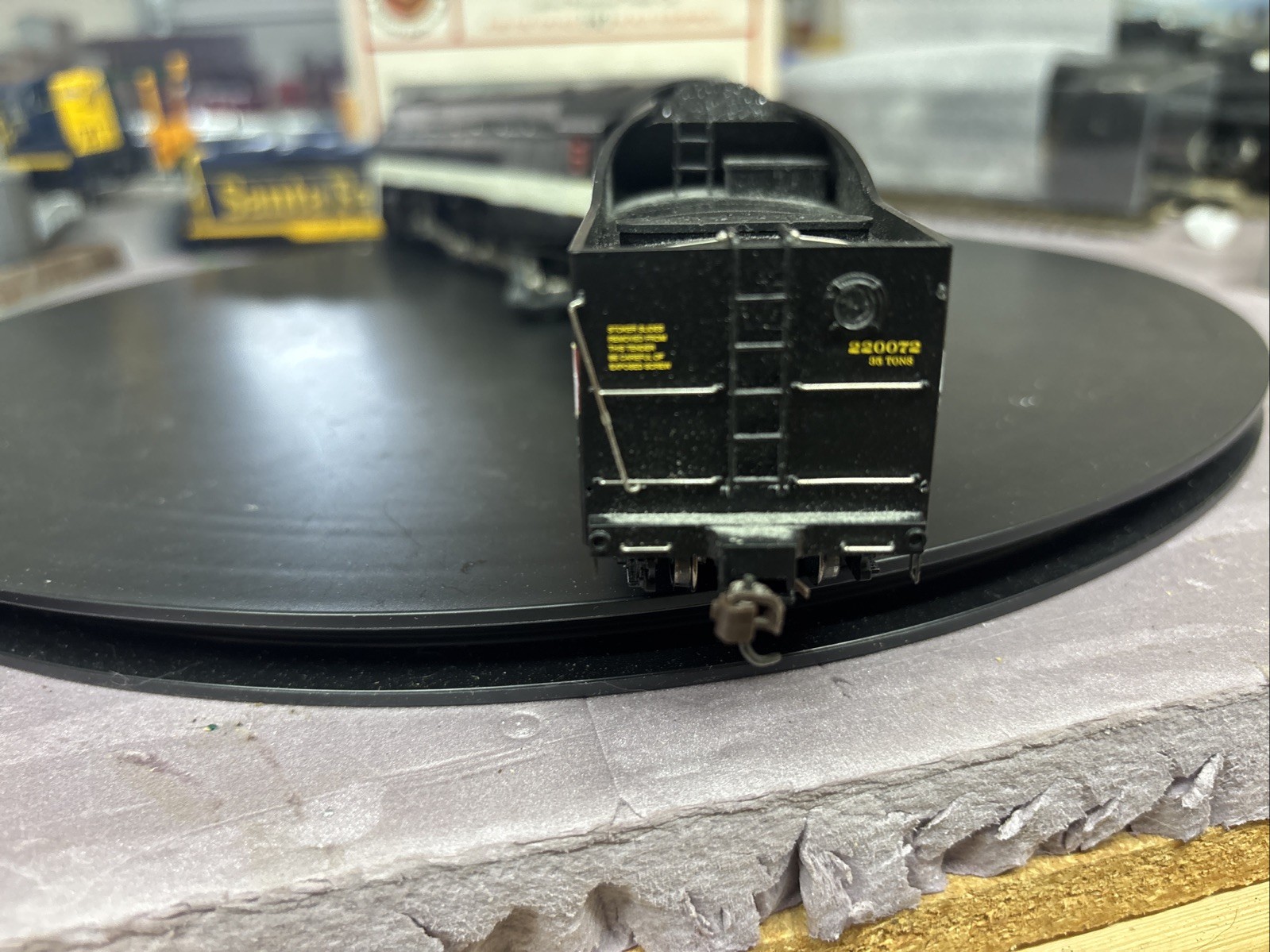 Ho Scale Bachmann Spectrum N&W J 4-8-4 DCC Silent – RUNS Needs Cleaning