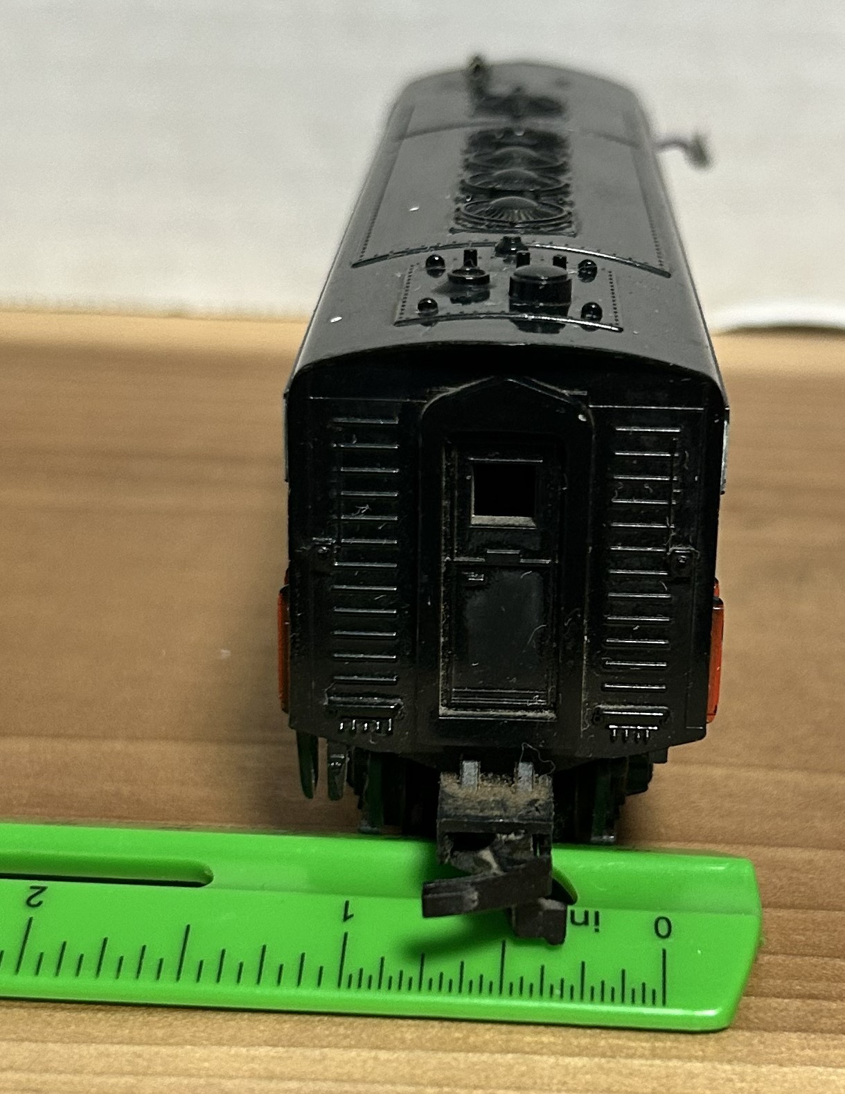 Vintage HO Scale New Haven F7 Diesel Locomotive NH McGinnis Livery