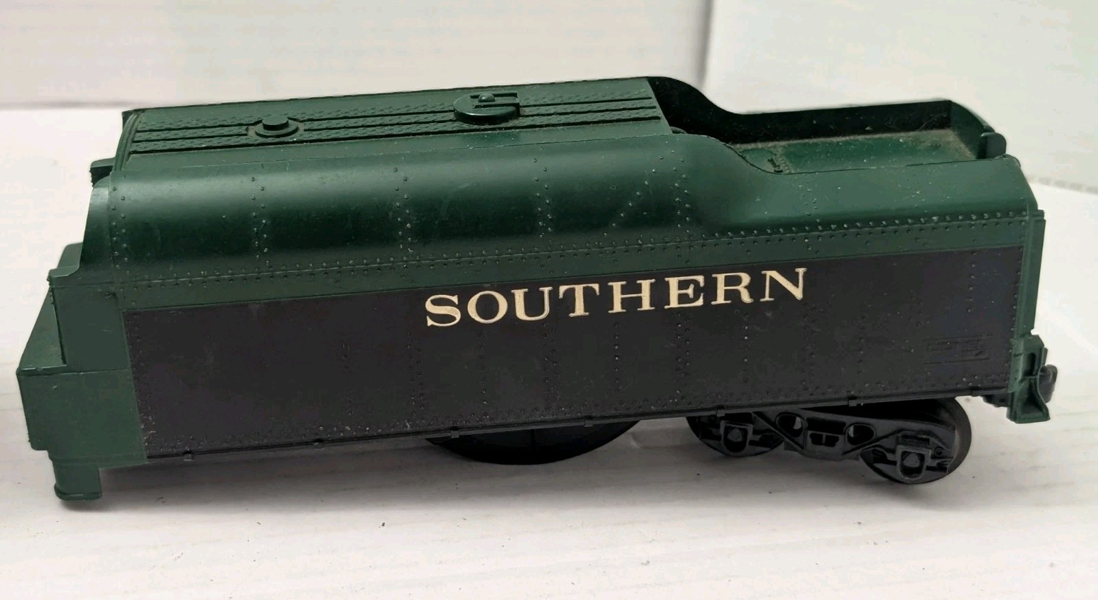 READ Lionel 8302 Vintage Southern Express Locomotive Train Set of 2 O Gauge