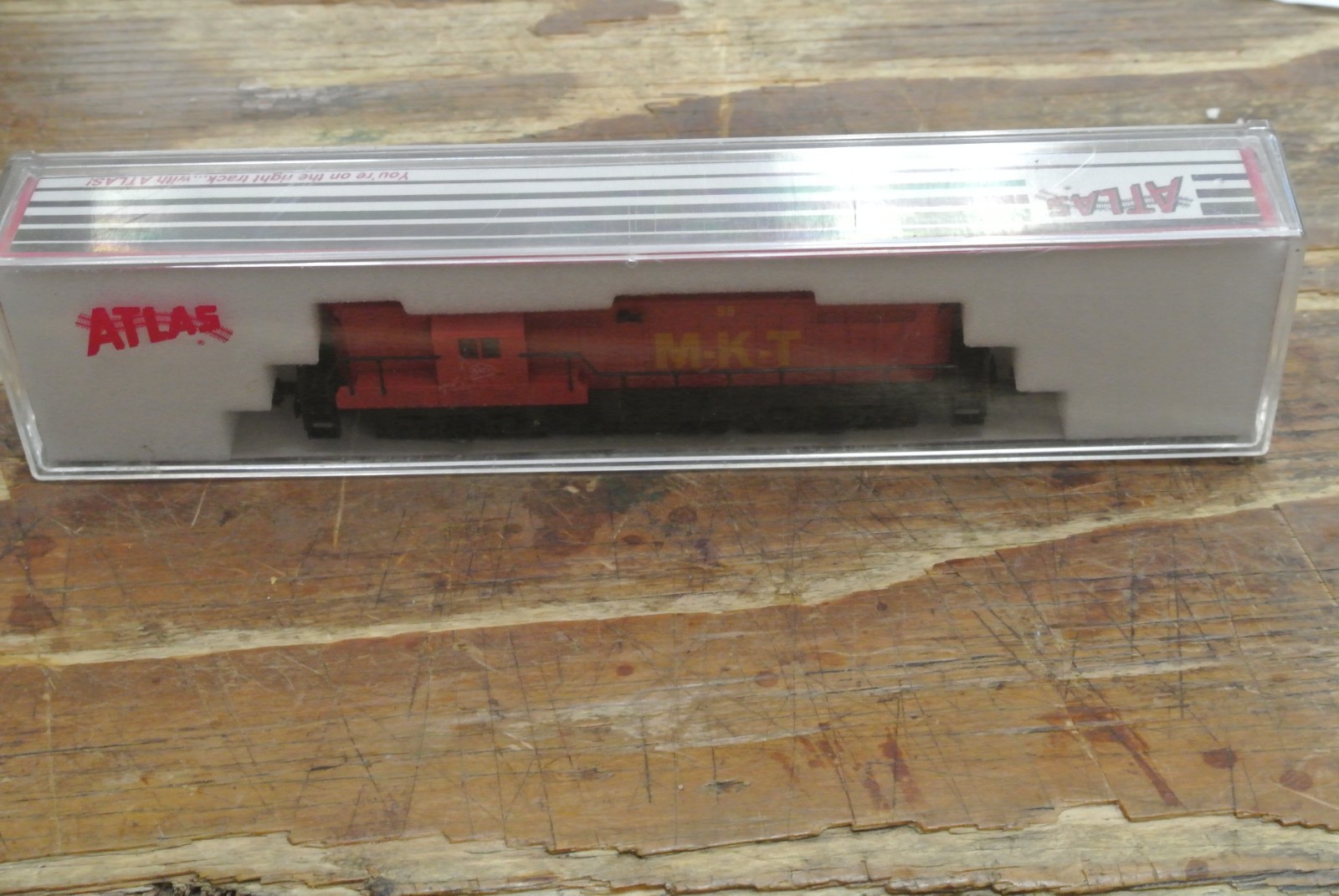 Atlas 4305 N Scale M-K-T GP-7 Diesel Locomotive