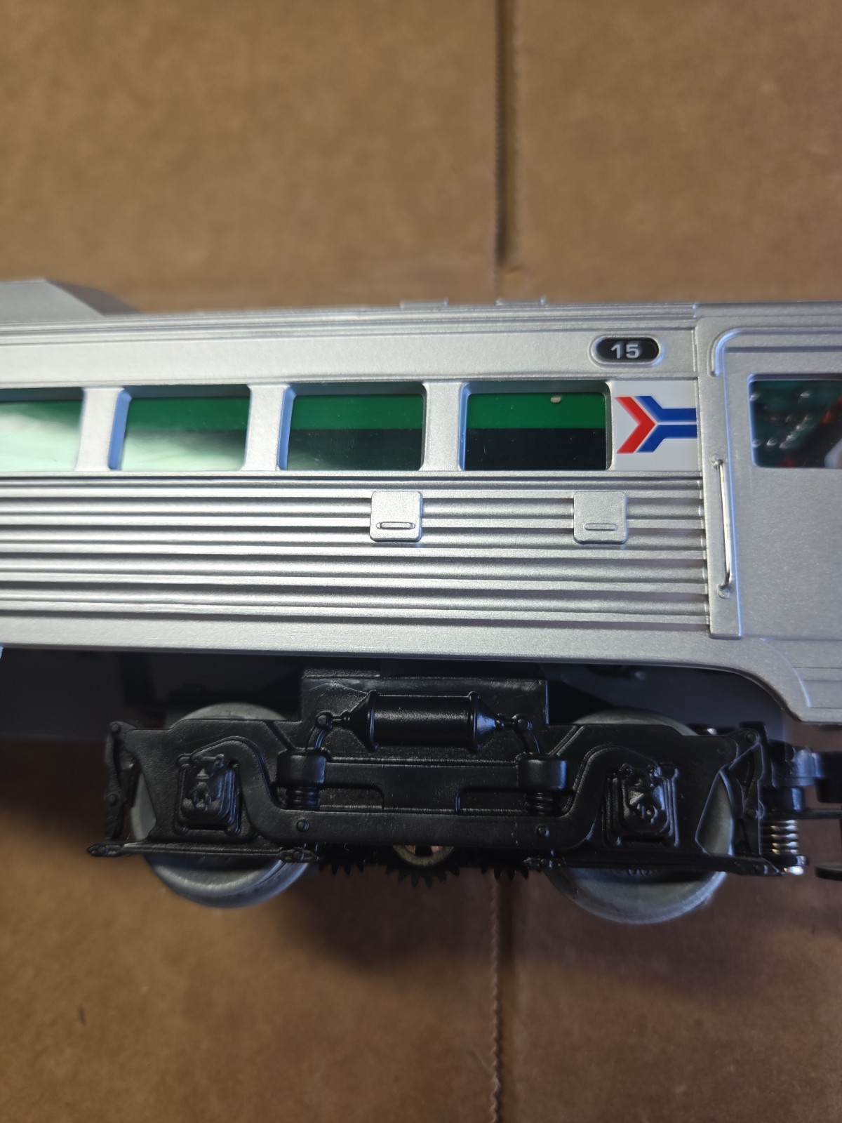 RMT AMTRAK POWERED RDC RAIL DIESEL ENGINE PASSENGER CAR – O GAUGE LIONEL TRAIN