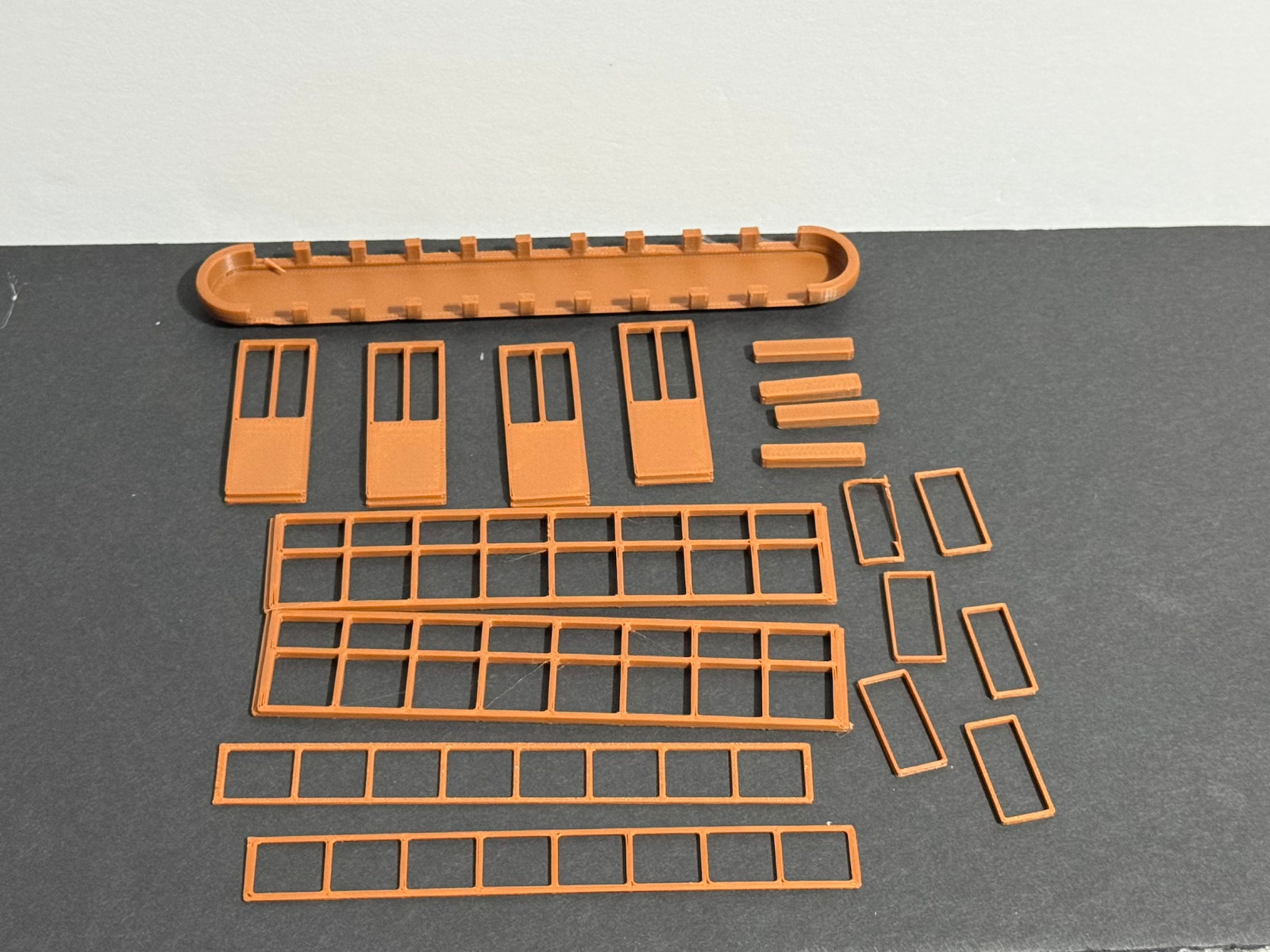 On30 Trolley Conversion Kit – Change an HO locomotive into an O Scale Trolley