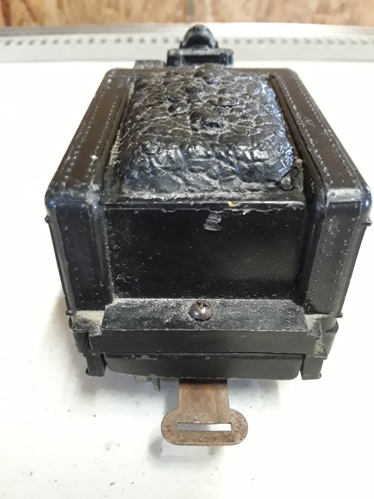 Vintage Lionel O/O-27 Gauge Black Sloped Back Lionel Lines Tender -No Box (CC-37