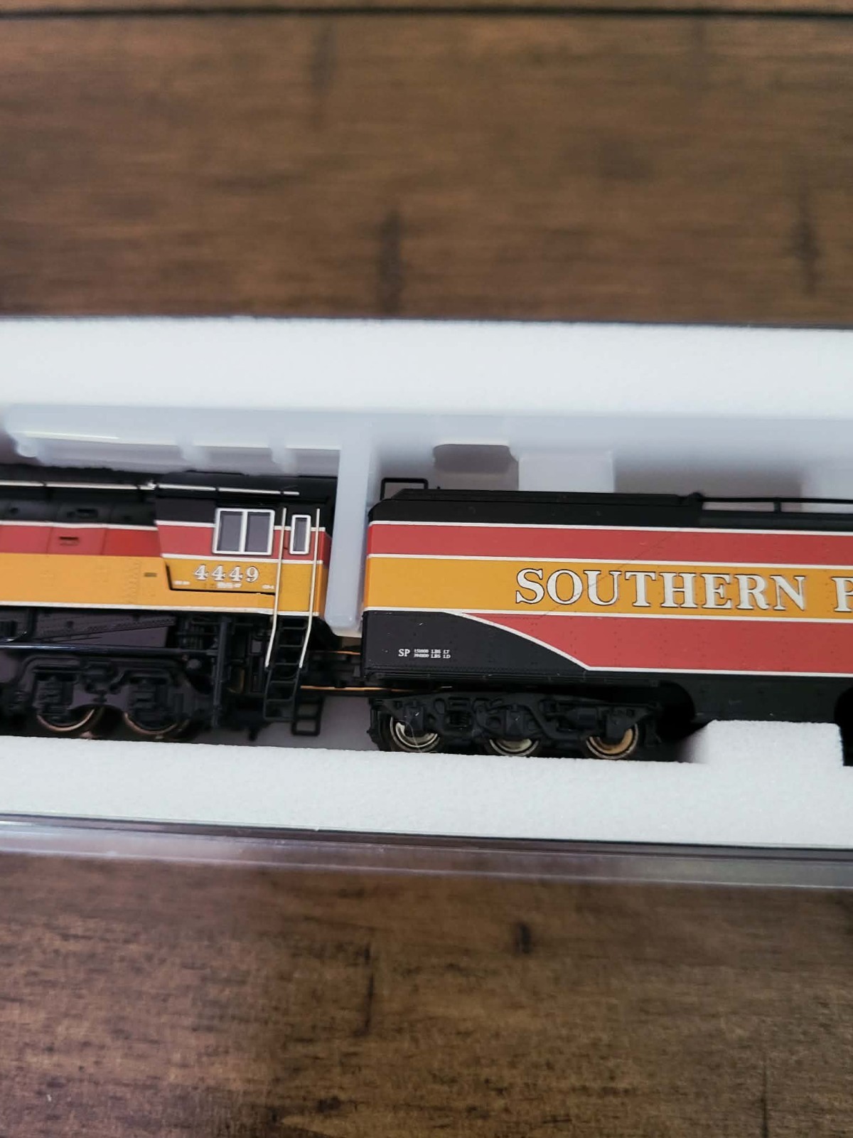 N-Scale KATO 126-0301 GS-4 Southern Pacific #4449 with Original Box