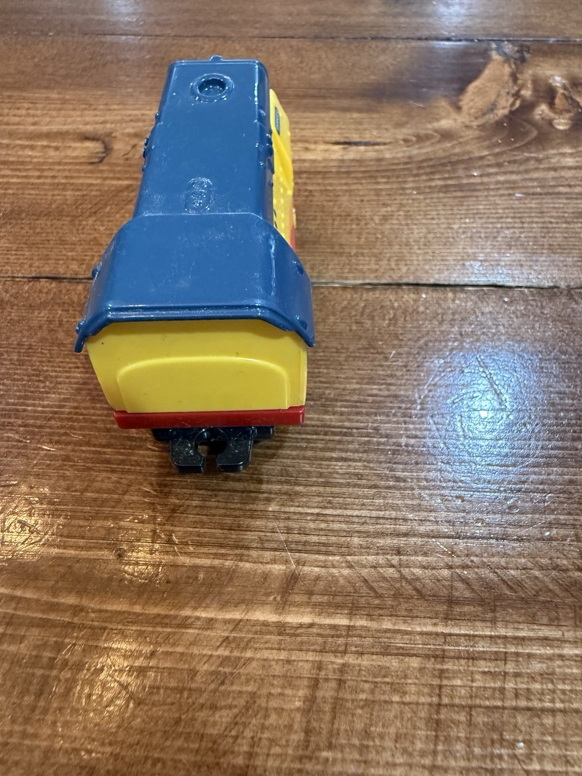 Mattel Thomas & Friends Rebecca N Gauge Locomotive Yellow Blue Red FWX27 2018
