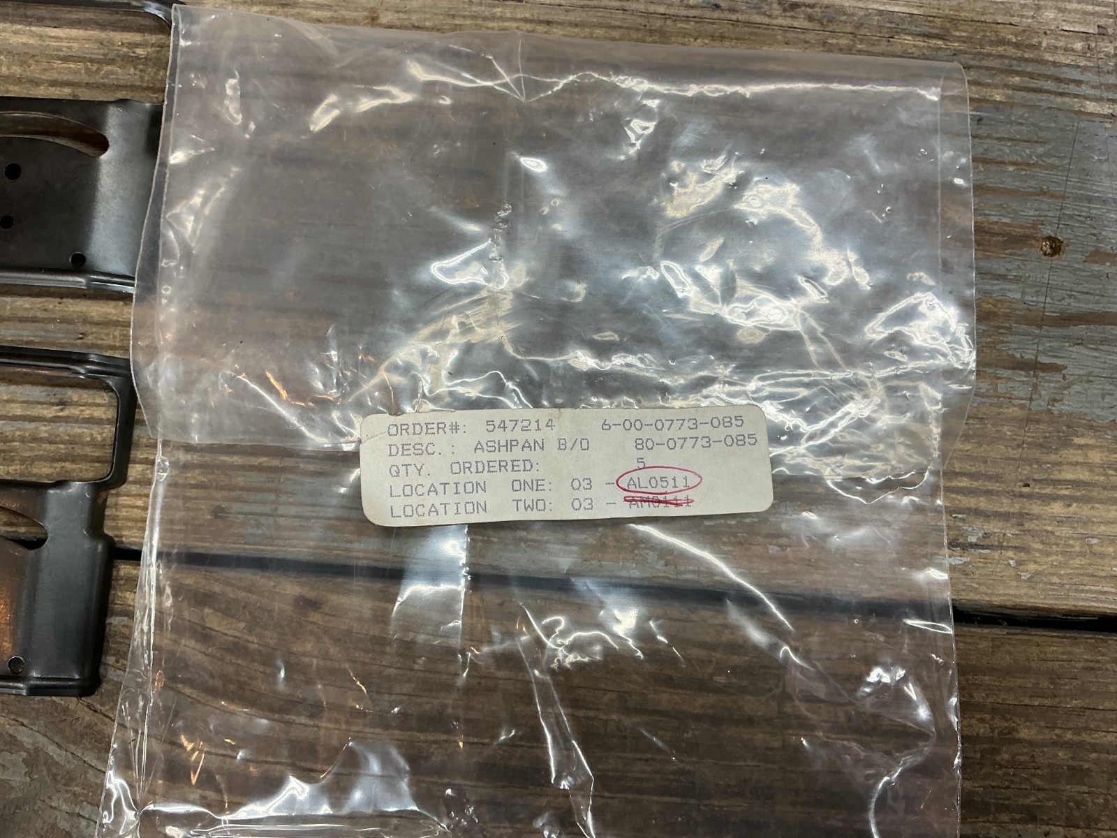Lionel Ash Pan. NEW CONDITION 6 AVAILABLE.