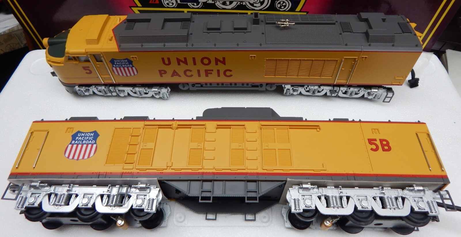 MTH MT-2124LP UNION PACIFIC GAS TURBINE DIESEL ENGINE SET LOOKS NIB O GAUGE LQQK