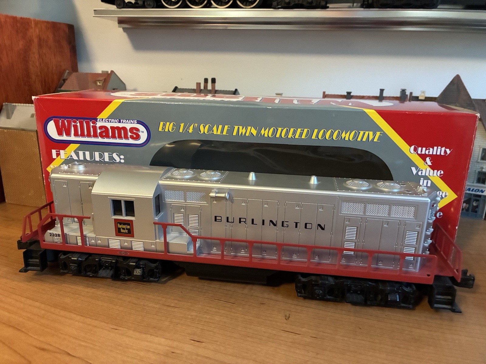 Lionel/Williams 3228 Burlington GP9 Engine