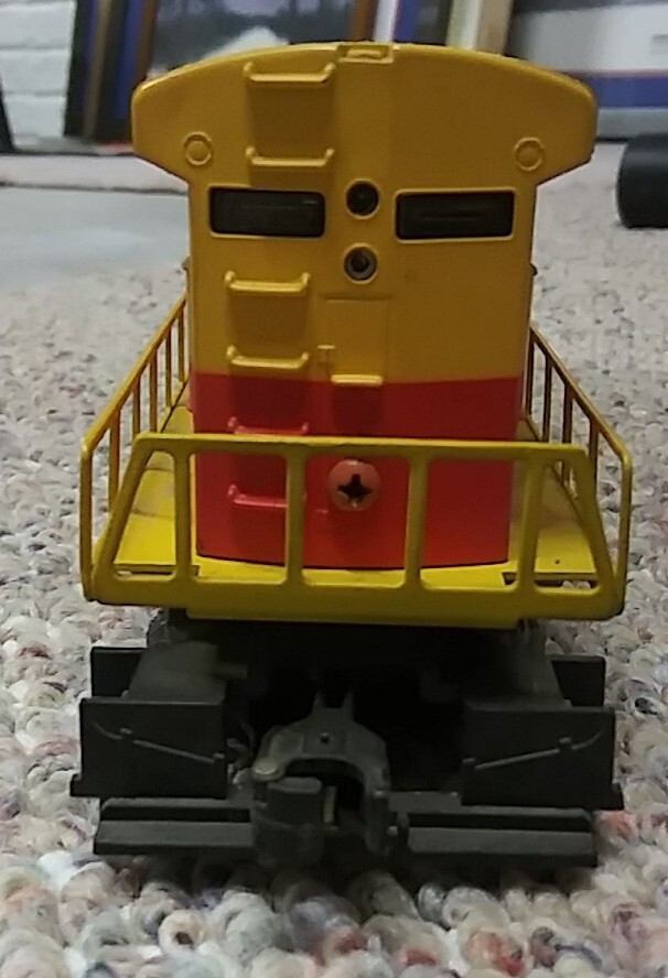 LIONEL #8961 SOUTHERN PACIFIC U36C DIESEL DUMMY UNIT – 1979 – IN BOX