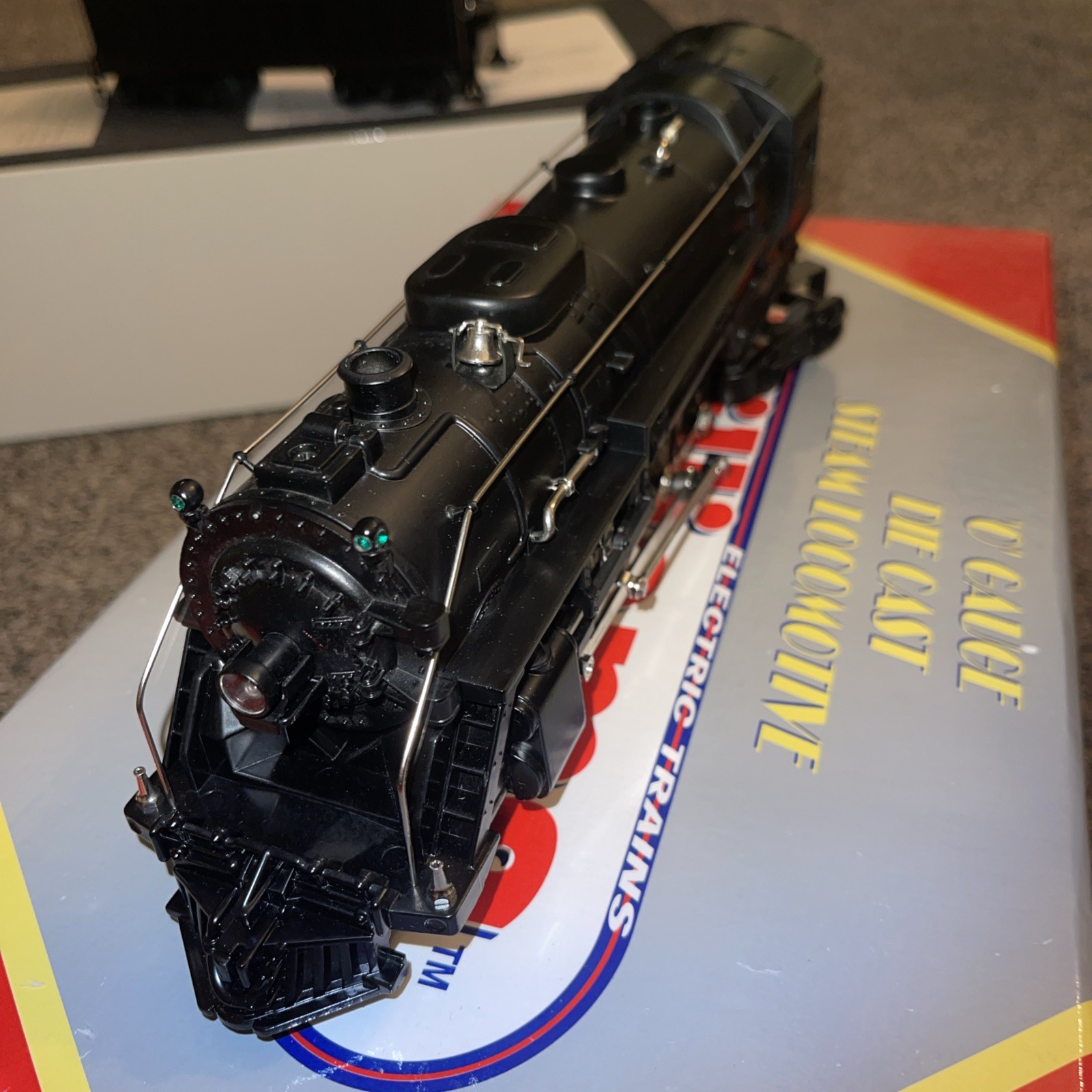 Williams Berkshire 2-8-4 w. Digital Whistle & Bell – Berk #106 Undercoated.