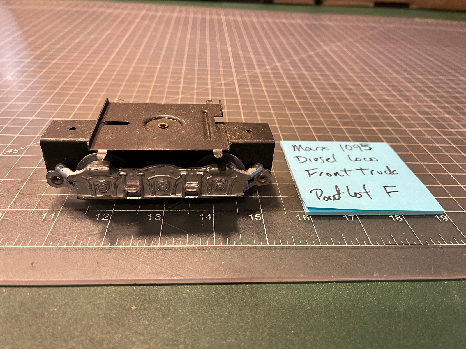 Marx Train SantaFe 1095 Diesel Locomotive Engine FRONT TRUCK ASSEMBLY PART LOT F