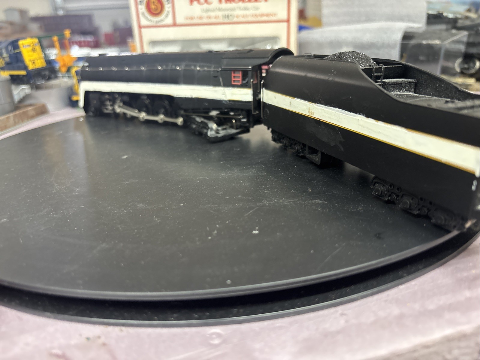 Ho Scale Bachmann Spectrum N&W J 4-8-4 DCC Silent – RUNS Needs Cleaning