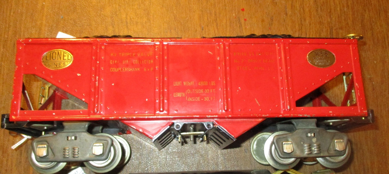 COAL TRAIN black 318E 516 516 516 and red/black caboose 1929