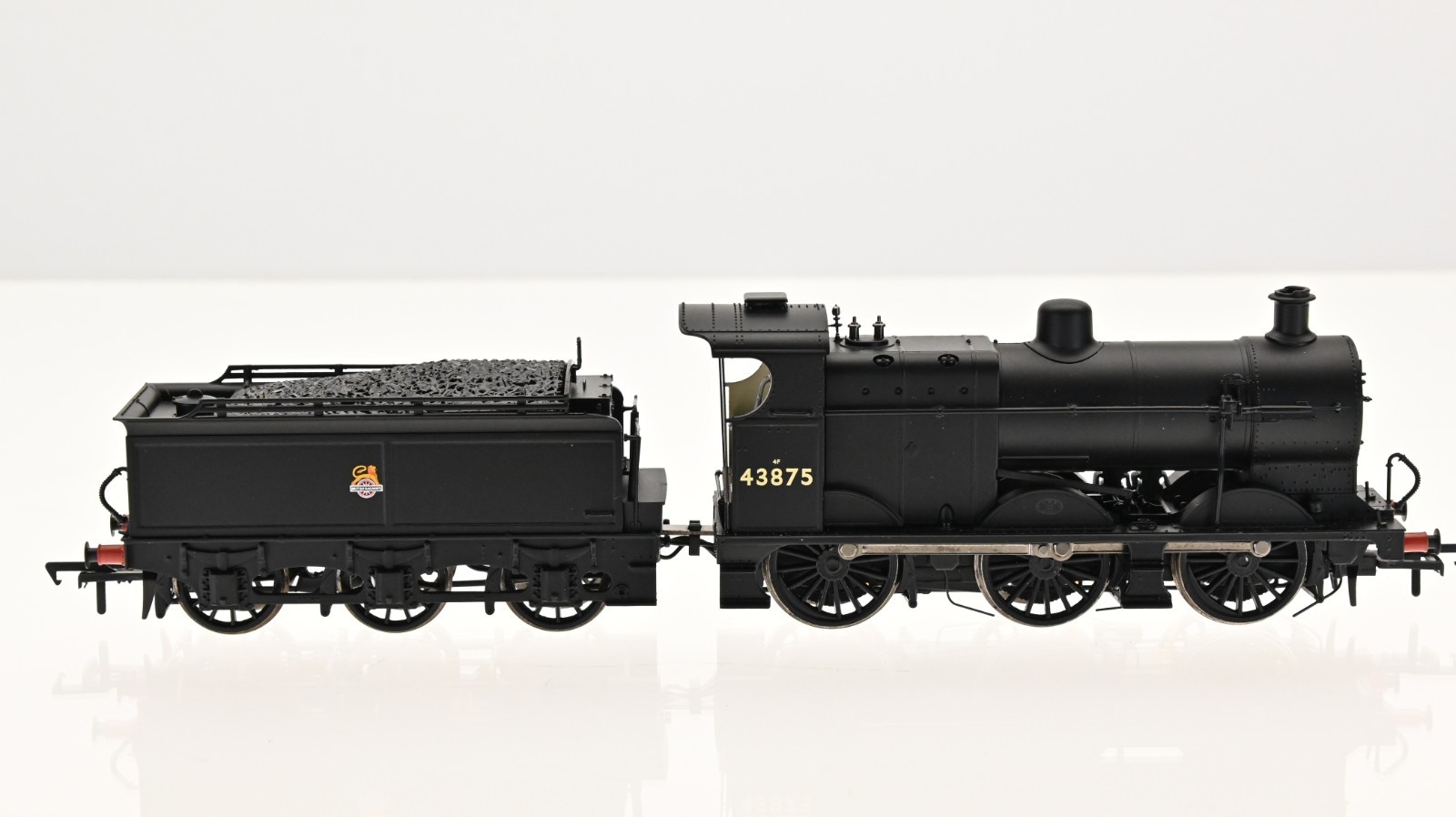 Bachmann Branch-Line 0-6-0 Midland Class 4F BR Black OO scale