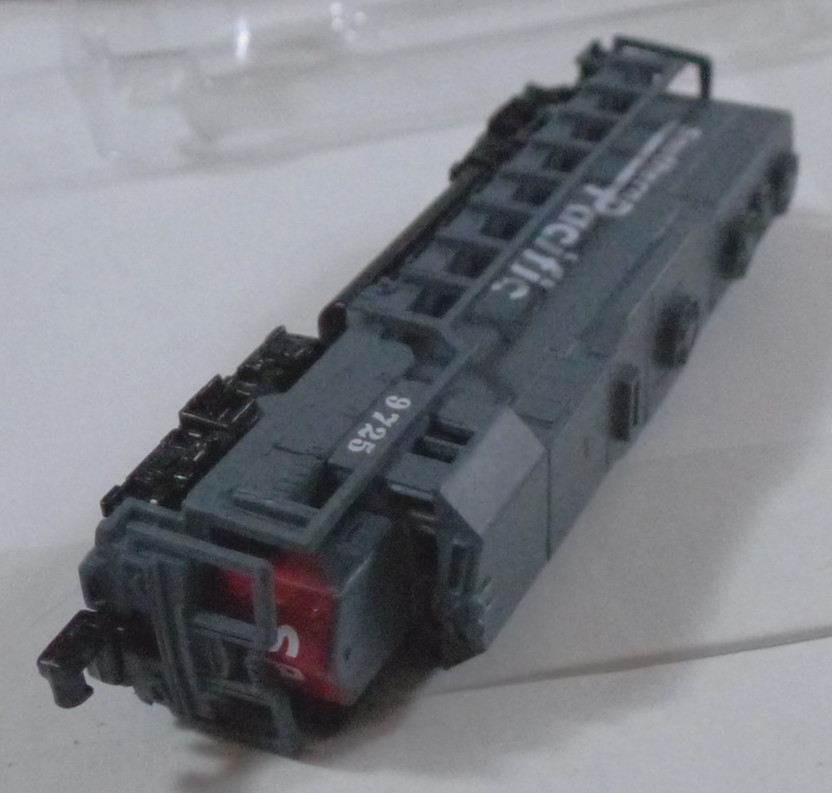 Southern Pacific Locomotive & Tank Car N SCALE High Speed Metal Products +Boxes