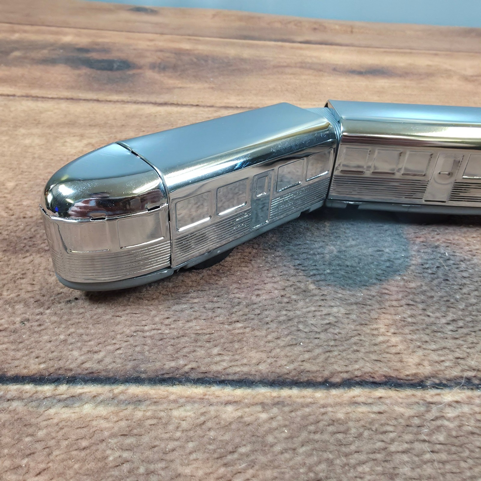 Streamliner Three Car Wind-Up Train Kids OS Silver Good Tin Metal Art Deco