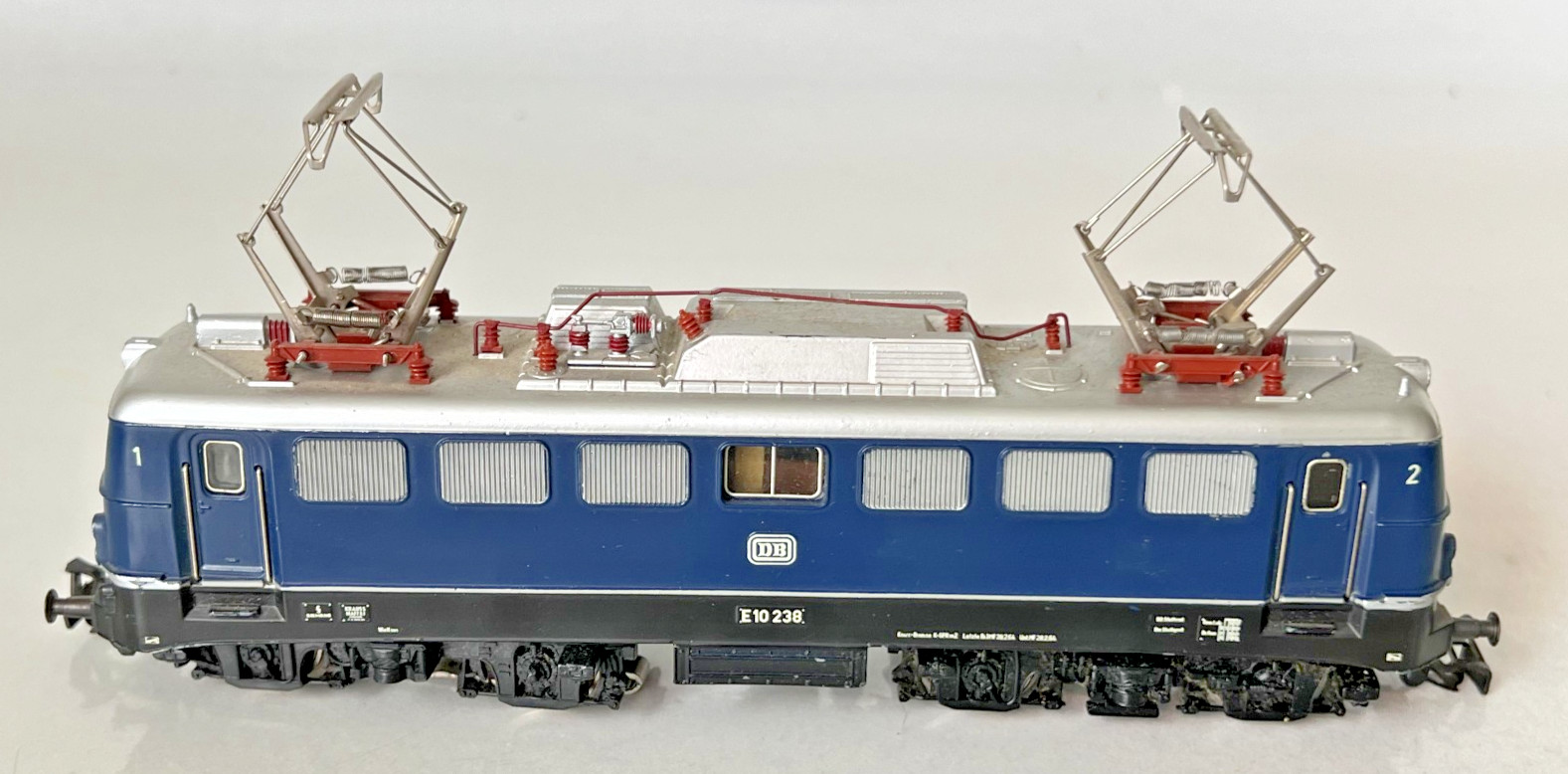 Marklin HO 1:87 Scale No. 3039 Deutsche Bahn DB E10 Locomotive