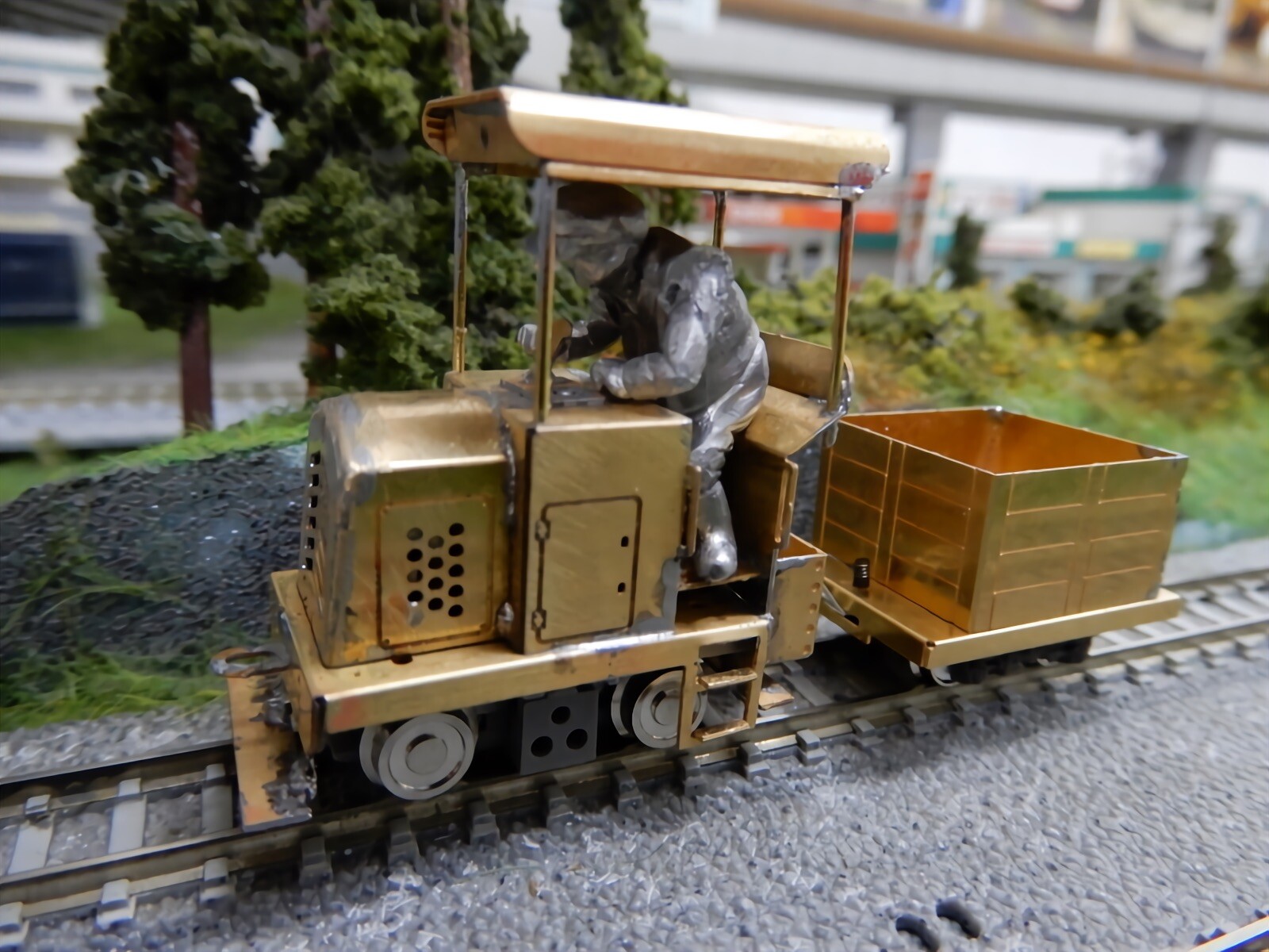 0n18 Scale PH Lightweight Diesel Locomotive & Freight Car Kit On18/O9 9 mm Gauge
