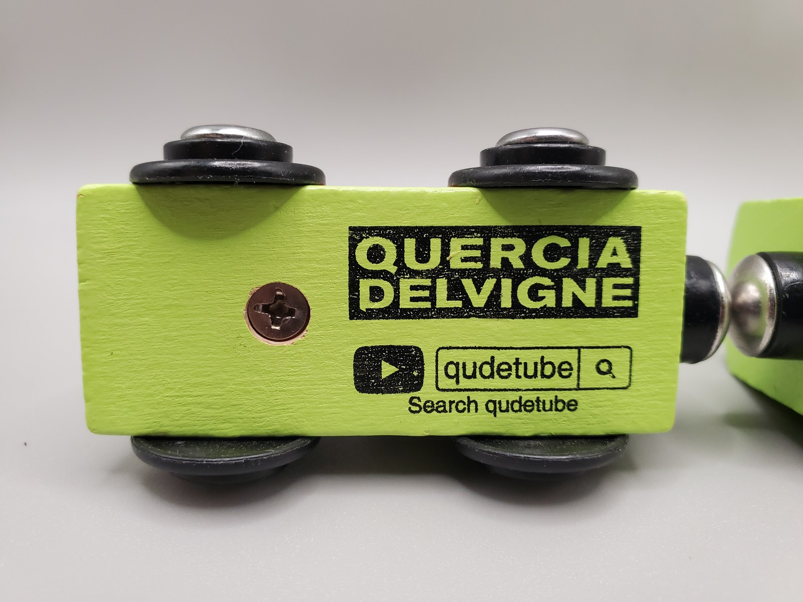 Quercia Delvigne J’Adore Locomotive & 2 Tank Cars Magnetic Wooden Toy Train Set