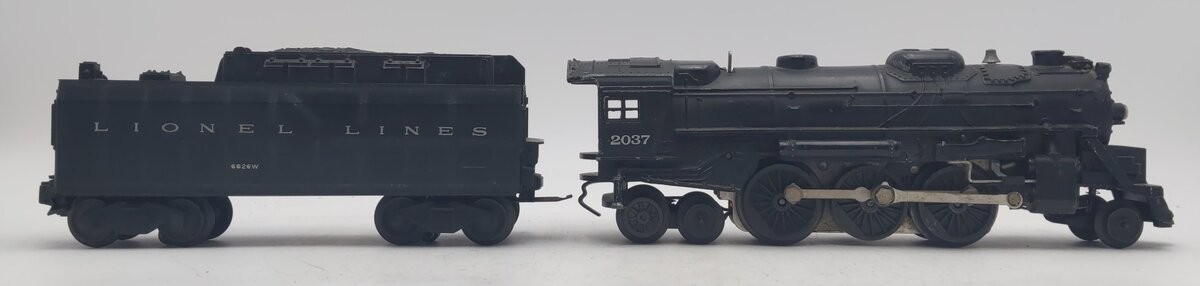 Lionel 2037 Vintage O 2-6-4 Diecast Steam Locomotive and 6026W Tender EX