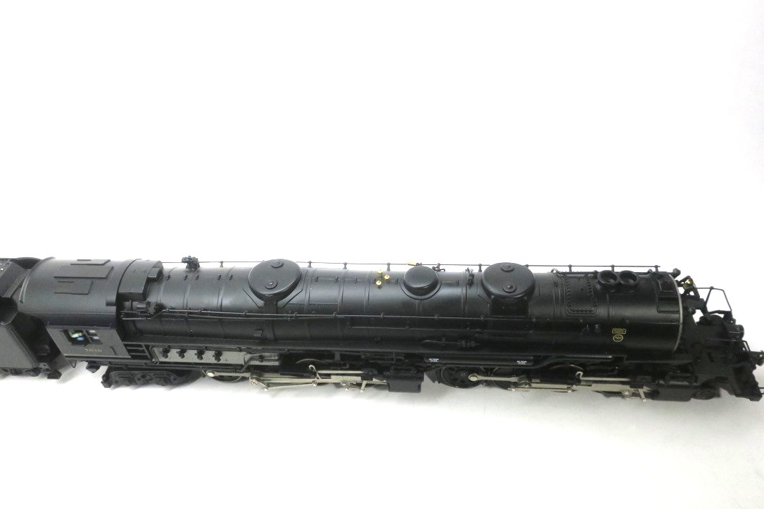 Baltimore Ohio EM-1 2-8-8-4 Steam Locomotive & Tender Lionel 6-28051