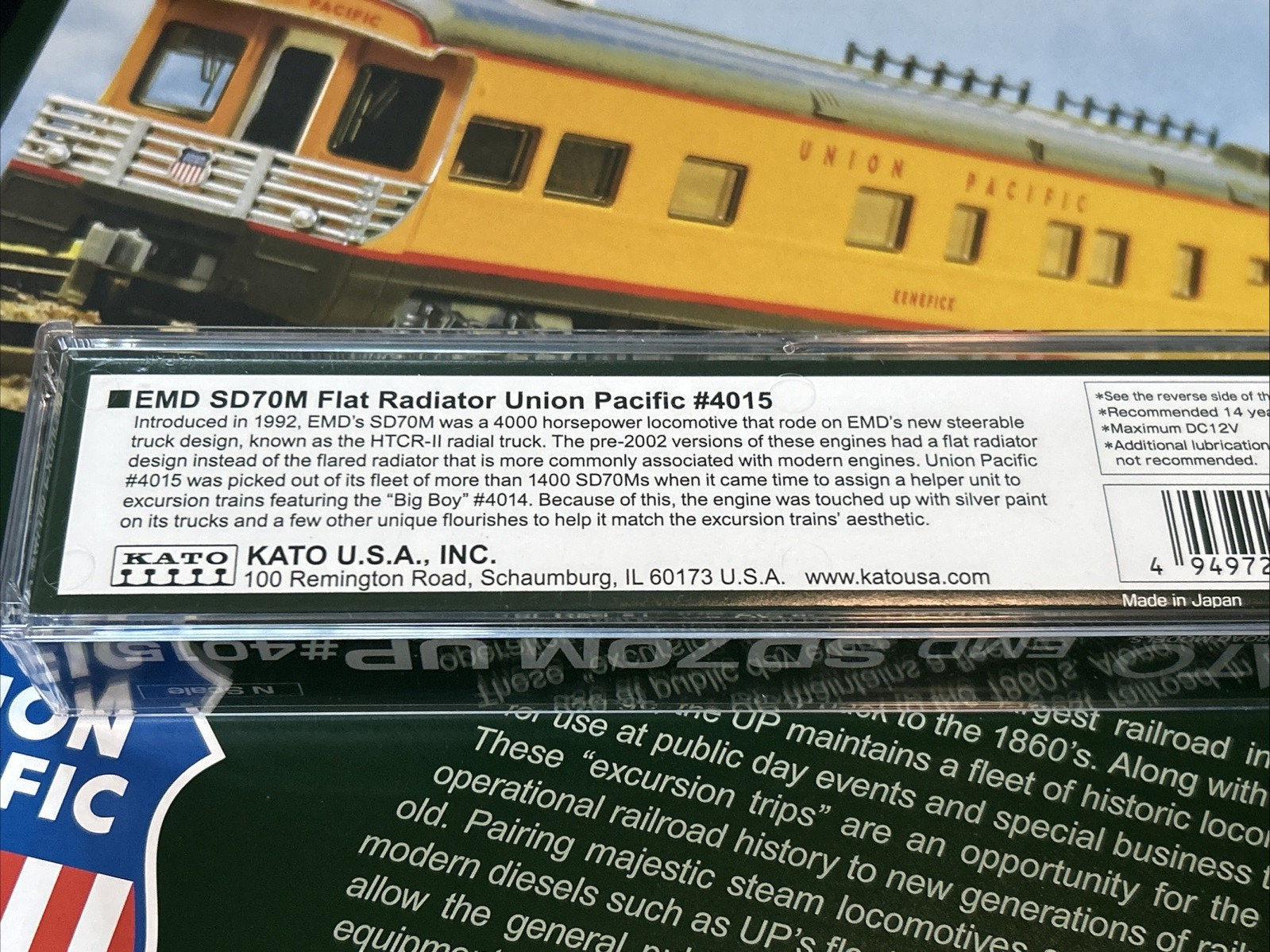 Kato N 106-086 Union Pacific UP Excursion Set + SD70M #4015 176-4015 – New!