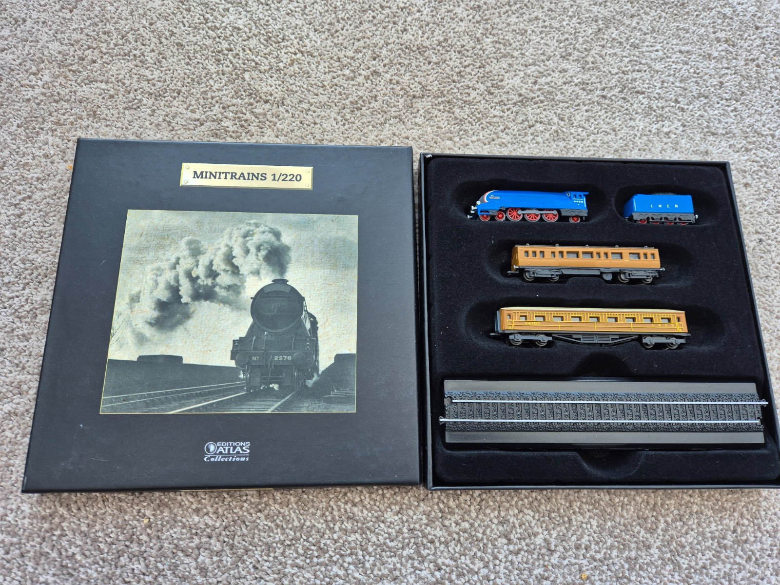 ATLAS EDITIONS 1/220 Z GAUGE MINITRAINS MALLARD DIECAST LOCOMOTIVE LOCO