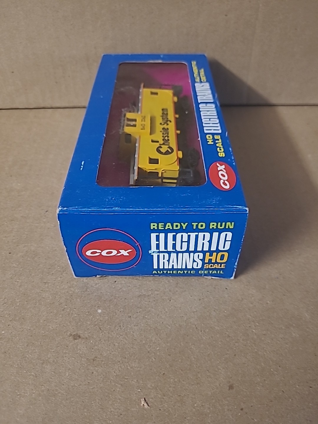 COX HO Model Railroad Train B&O 3362 Chessie System Caboose Rail Car