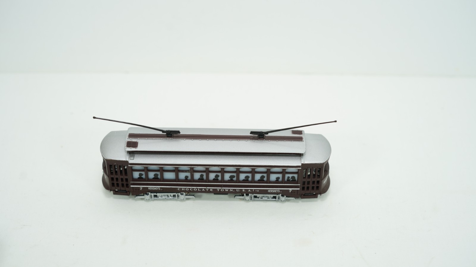 Bachmann HO Scale Hershey Brill Trolley #7 & #9 Item 61037 61039 NEW W14