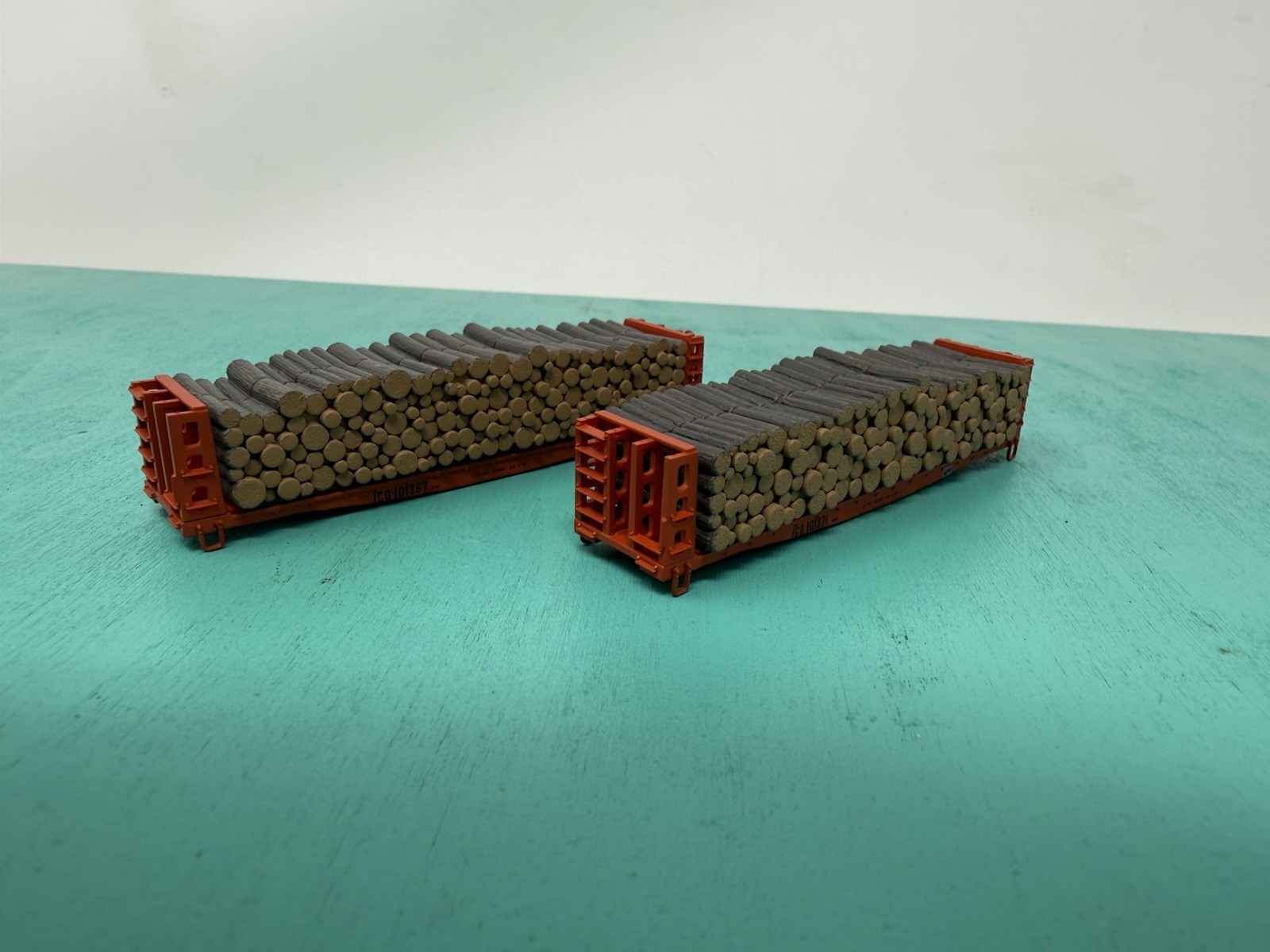 Atlas N – Pulpwood Flat – No Trucks/ Package – ICG Set Of 2