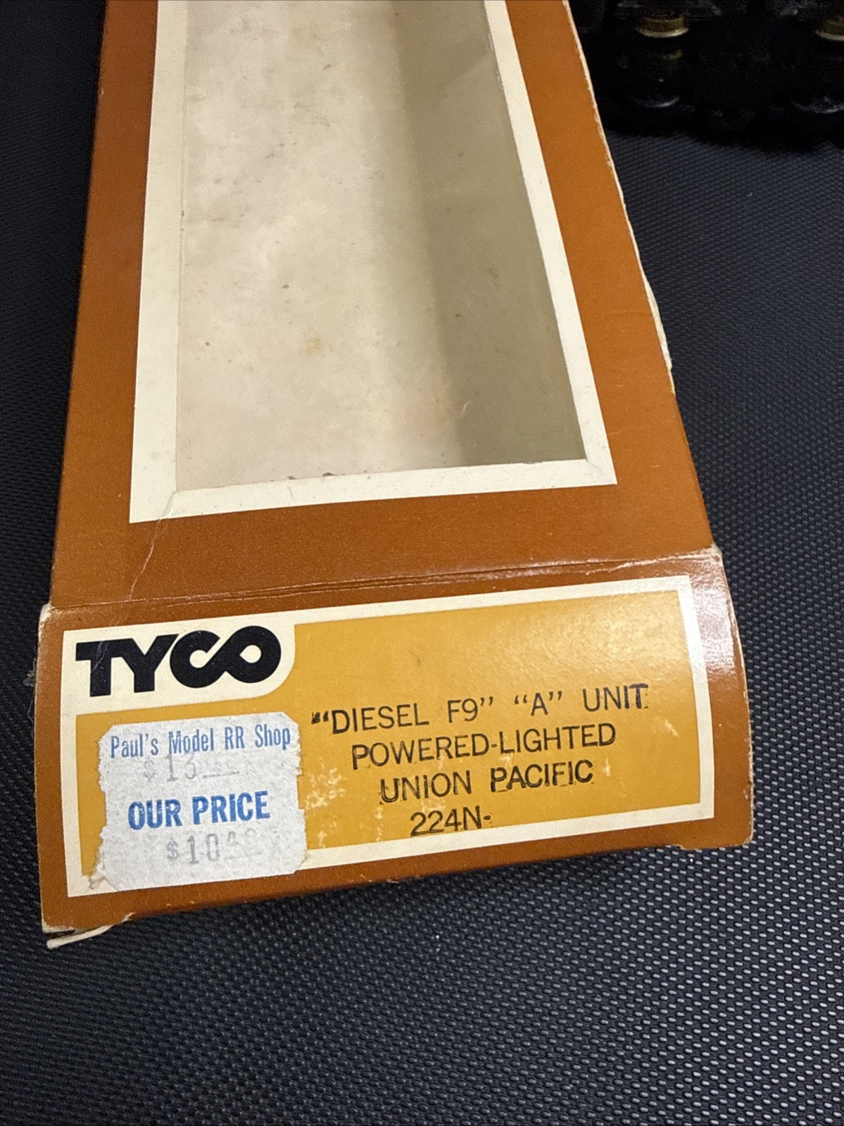 1/87 HO Tyco Union Pacific Diesel F9 A Unit Locomotive 537 224N