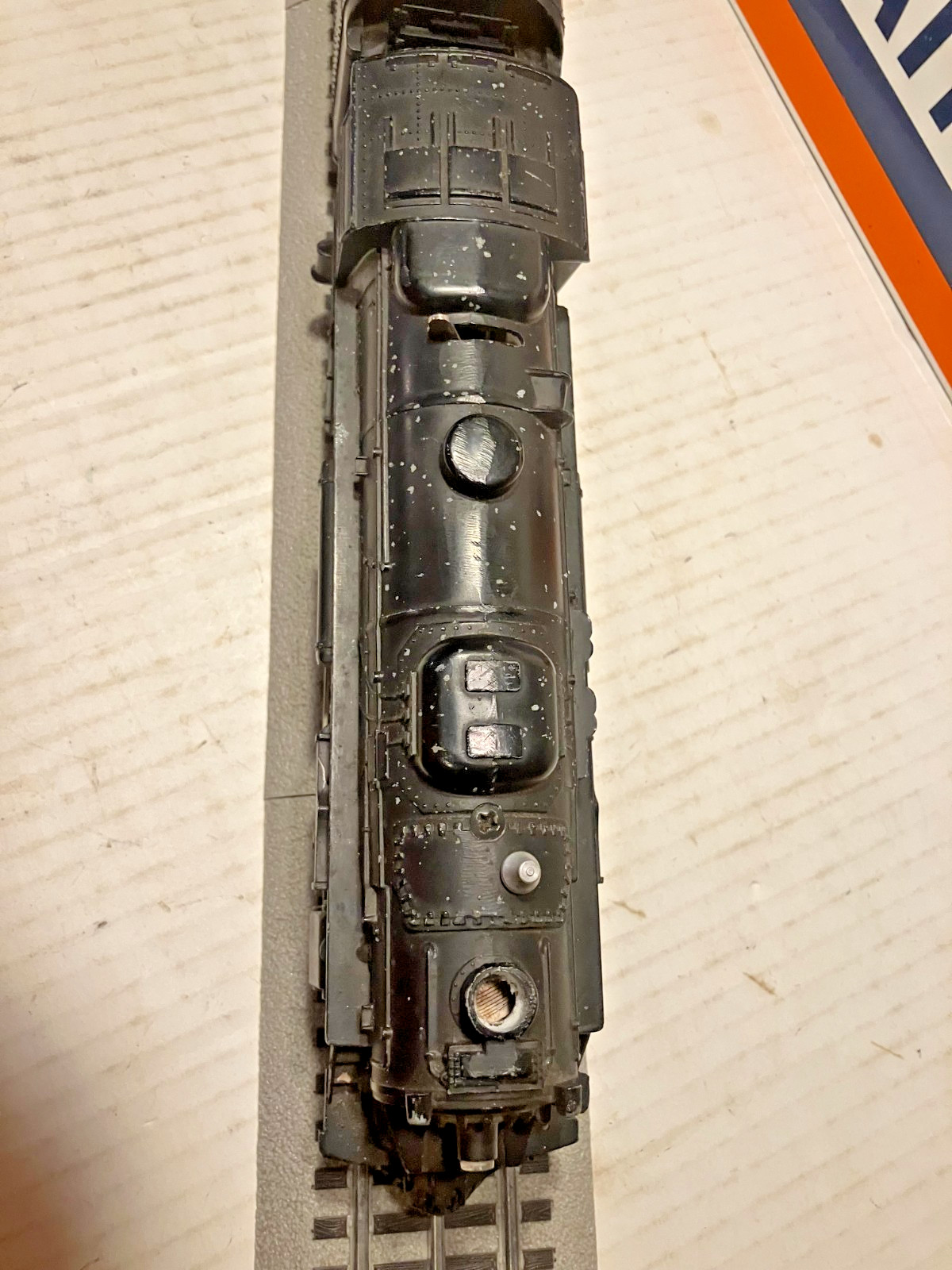 LIONEL POSTWAR #2018 STEAM LOCOMOTIVE 2-6-4 WITH SMOKE HEADLIGHT TENDER RUNS !