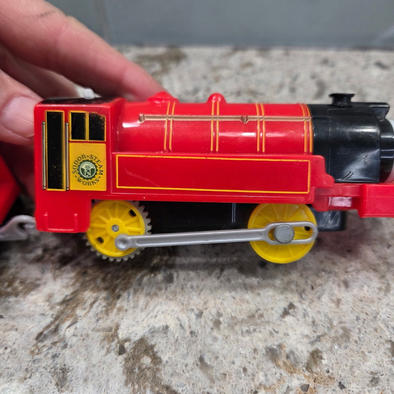 Fisher Price TrackMaster Victor Working Motorized Engine Sodor Steam Red 5