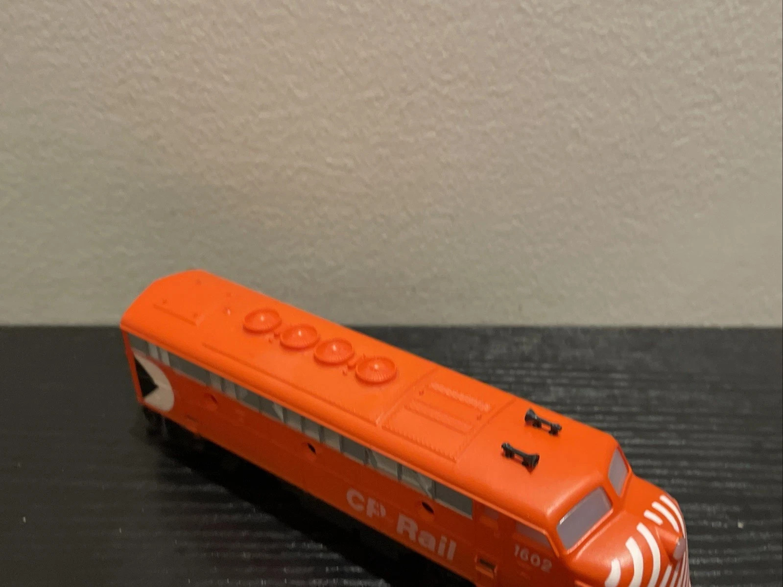 BACHMANN/COX NON-POWERED F7 CANADIAN PACIFIC CP RAIL ENGINE LOCOMOTIVES HO SCALE