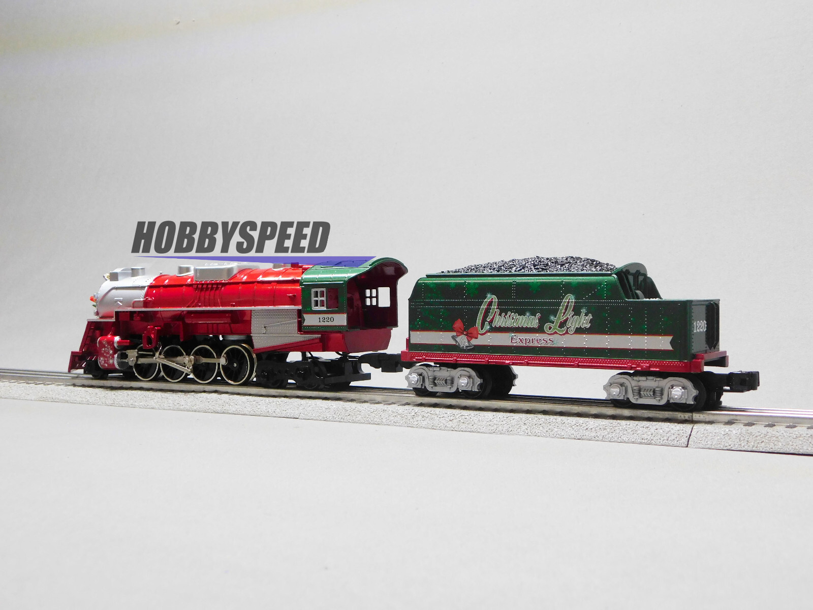 LIONEL CHRISTMAS LIGHT EXPRESS LIONCHIEF STEAM LOCOMOTIVE O GAUGE 2123100-E NEW