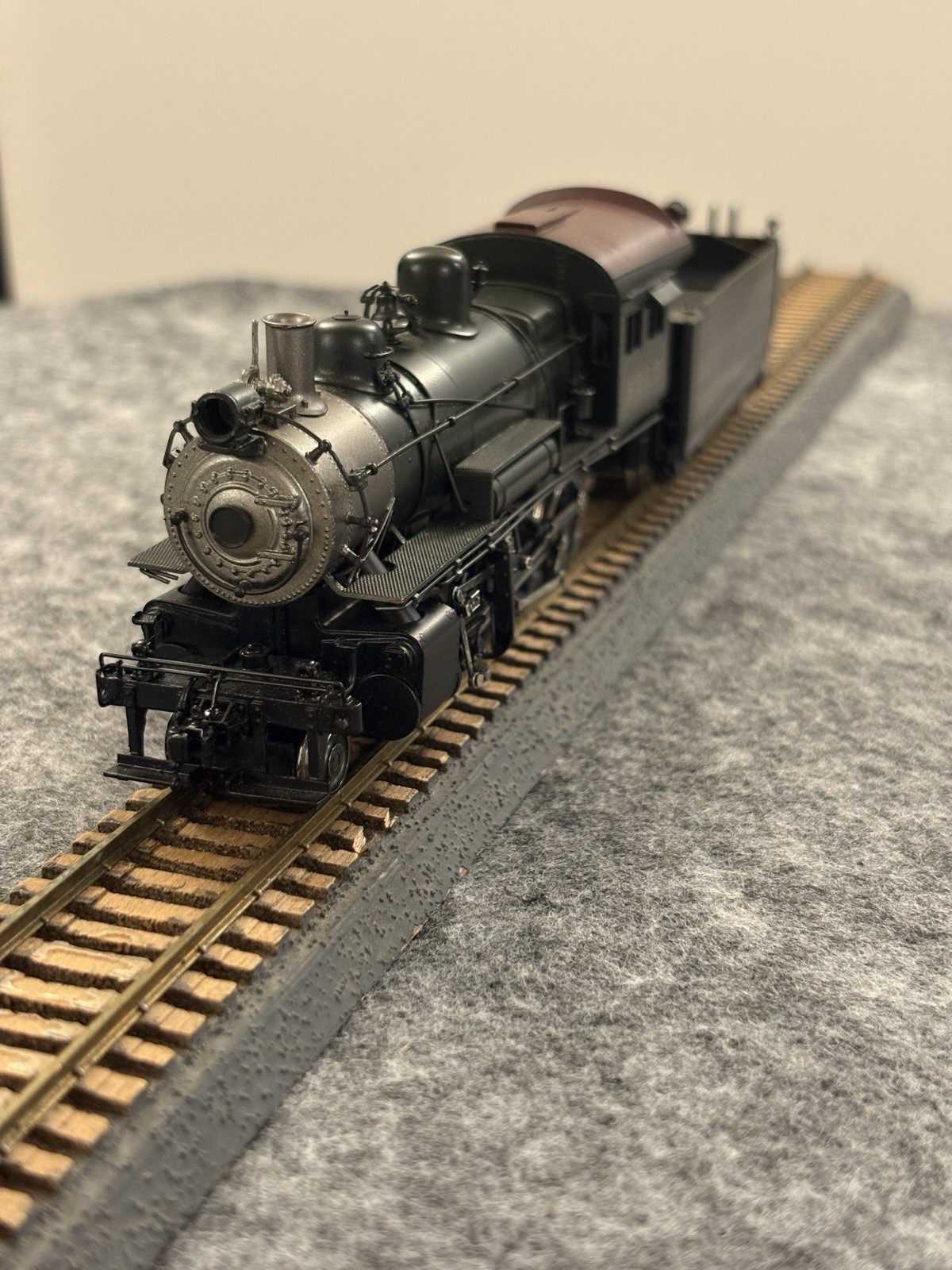 Sunset Models Prestige Series Brass PRR 2-8-0 H-6sa Loco 9828 Full Paint