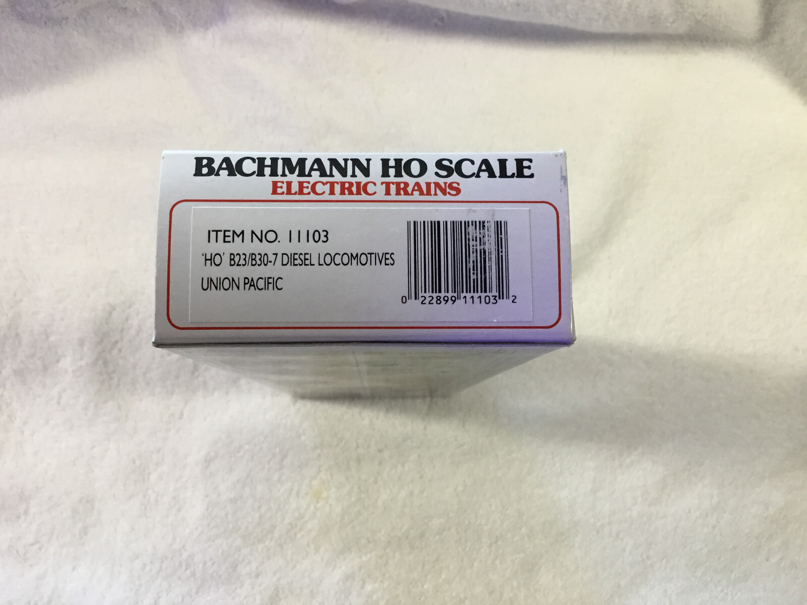 Bachmann HO Union Pacific B23/B30-7 Diesel Locomotive No. 124 11103