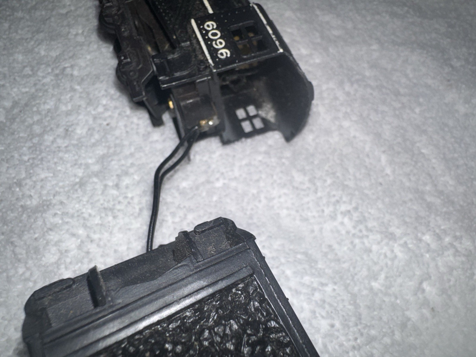 Model Trains set of 2 New York Central Coal Train 6096 Locomotive AS IS