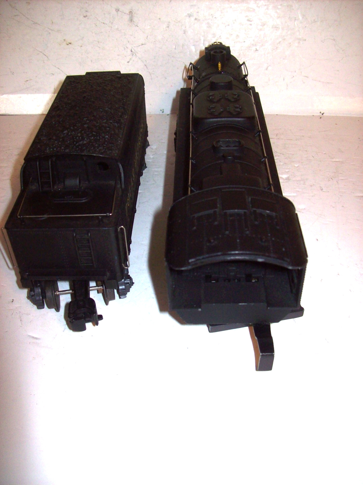 Lionel #6-28649 O Gauge Polar Express Berkshire Jr Engine & Tender